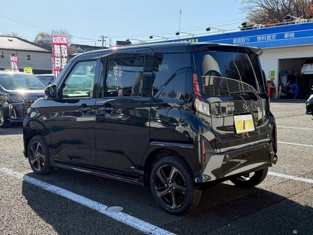 ムーヴ ＲＳ【ダンディスポーツ】【４ＷＤターボ】【届出済未使用車】　【現行型】【パノラマモニター対応カメラ】【両側電動スライドドア／スマートアシスト】【追従クルコン／衝突軽減システム／車線逸脱警告】【シートヒーター／コーナーセンサー／ＬＥＤヘッドライト】（23枚目）