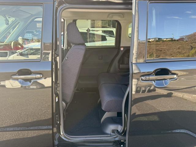 ムーヴ ＲＳ【ダンディスポーツ】【４ＷＤターボ】【届出済未使用車】　【現行型】【パノラマモニター対応カメラ】【両側電動スライドドア／スマートアシスト】【追従クルコン／衝突軽減システム／車線逸脱警告】【シートヒーター／コーナーセンサー／ＬＥＤヘッドライト】（37枚目）