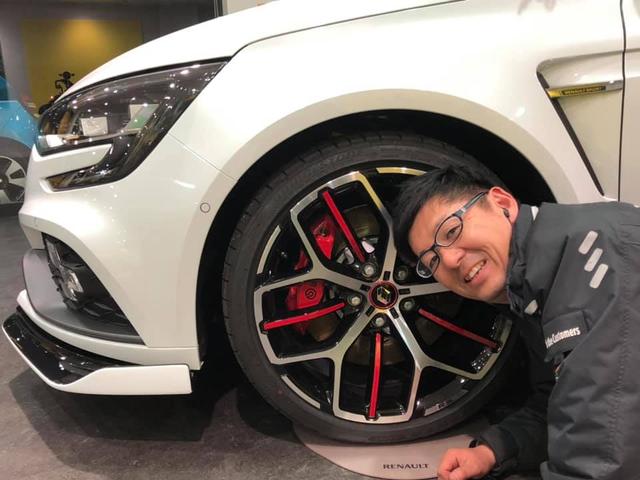 ＢＲＡＢＵＳ　スポーツ　純正９インチナビ　地デジＴＶ　ＤＶＤ　ブルーレイ再生　バックカメラ　クルーズコントロール　ガラスルーフ　ＥＴＣ　純正アルミホイール　シートヒーター　純正１７インチアルミホイール(57枚目)