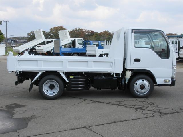 エルフトラック 2tダンプ フルフラットロー 4WD(25枚目)