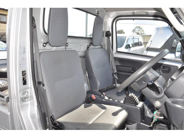 KCエアコン・パワステ 4WD パートタイム4WD 5速マニュアル PanasonicSDナビ 地デジ 荷台マット 荷台あおりチェーン 整備手帳有 取扱説明書有 エアバッグ付 2019年製ブリジストンタイヤ(60枚目)