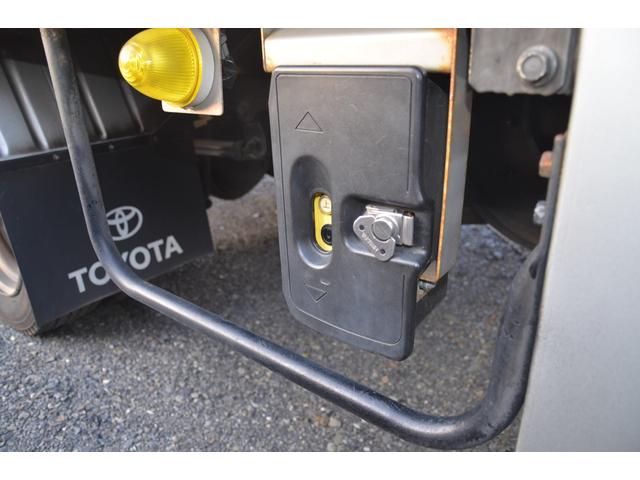 パワーゲート600kg アルミバンS レンタアップ車 R2年11月5日クラッチ交換済 N04C-UP 4リッターI/Cターボ 地デジナビ バックカメラ 横滑り防止装置 トラクションコントロール(23枚目)