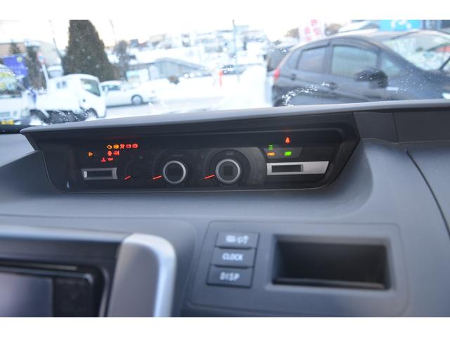 Z 4WD パワースライドドア DVD再生地デジ HDDナビ リヤモニター バックカメラ 寒冷地仕様 リヤヒーター 純正ドラレコ キーレス ETC ヒッチメンバー(40枚目)