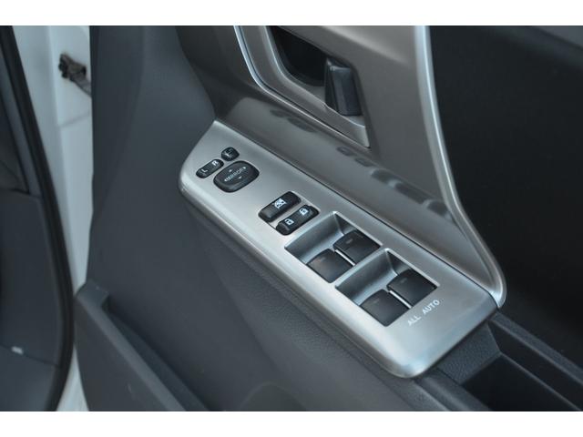 Z 4WD パワースライドドア DVD再生地デジ HDDナビ リヤモニター バックカメラ 寒冷地仕様 リヤヒーター 純正ドラレコ キーレス ETC ヒッチメンバー(48枚目)