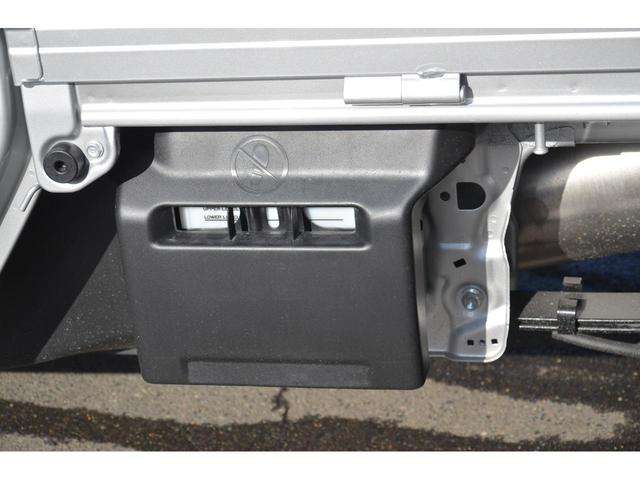 X 4WD/届け出済未使用車/スズキセーフティサポート/誤発信抑制/オートマ/車線逸脱警報/両席エアバッグ/ABS/パワーウィンド/キーレス/集中ロック/AUTOライト/横滑り等車両走行安定補助システム(16枚目)