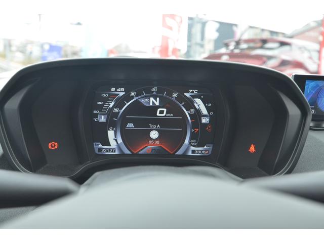 ベースグレード ディーラー車/スポーツパッケージ/レザーパッケージ/F18・R19インチ/左ハンドル/社外カーボンエアロ/社外マフラー/社外キャリパー/純正パーツ有/地デジナビ/ディーラー記録簿有/取説有/DCT/(58枚目)