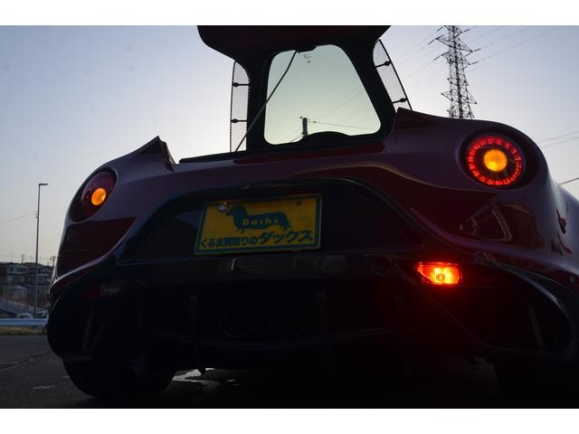 ベースグレード ディーラー車/スポーツパッケージ/レザーパッケージ/F18・R19インチ/左ハンドル/社外カーボンエアロ/社外マフラー/社外キャリパー/純正パーツ有/地デジナビ/ディーラー記録簿有/取説有/DCT/(63枚目)
