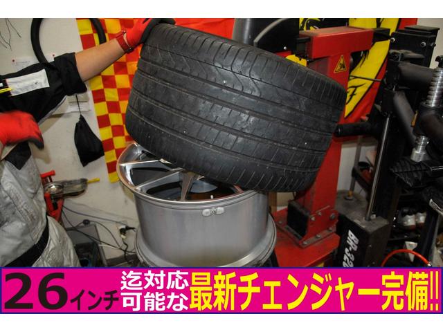 ベースグレード ディーラー車/スポーツパッケージ/レザーパッケージ/F18・R19インチ/左ハンドル/社外カーボンエアロ/社外マフラー/社外キャリパー/純正パーツ有/地デジナビ/ディーラー記録簿有/取説有/DCT/(80枚目)
