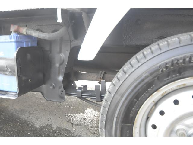 キャリイトラック ＫＣ　全国１年保証込み／修復歴無し／パートタイム４ＷＤ／エアコン／パワステ／ボディ塗装仕上げ済／高低２段式切替／車検Ｒ８．３．８迄／５ＭＴ（60枚目）