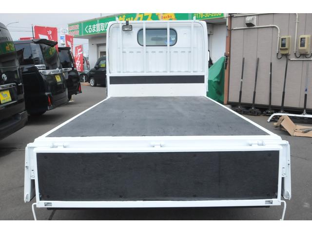 アトラストラック カスタム４ＷＤディーゼルターボ　全国１年保証／修復歴無し／４ＷＤ／１４００ｋｇ／５ＭＴ／ＥＨＳ／ヒーター付き電動格納ミラー／オートエアコン／キーレス／社外メッキバンパー／ＬＥＤフォグ／モケットシート／ＺＤ３０／スタッドレス積み込み／（80枚目）