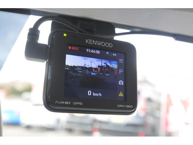 ピクシストラック スタンダード　全国１年保証／修復歴無し／４ＷＤ／５ＭＴ／ストロング防錆／地デジナビ／バックカメラ／Ｂｌｕｅｔｏｏｔｈ／エアコン／パワステ／ドライブレコーダー／荷台作業灯／荷台カバー／ＤＶＤ再生／社外タコメーター／（9枚目）