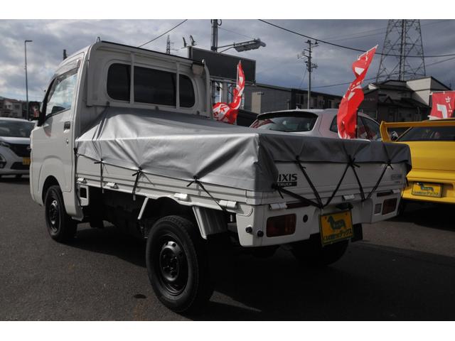 ピクシストラック スタンダード　全国１年保証／修復歴無し／４ＷＤ／５ＭＴ／ストロング防錆／地デジナビ／バックカメラ／Ｂｌｕｅｔｏｏｔｈ／エアコン／パワステ／ドライブレコーダー／荷台作業灯／荷台カバー／ＤＶＤ再生／社外タコメーター／（31枚目）