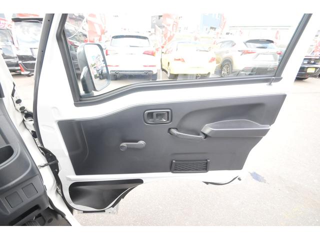 ピクシストラック スタンダード　全国１年保証／修復歴無し／４ＷＤ／５ＭＴ／ストロング防錆／地デジナビ／バックカメラ／Ｂｌｕｅｔｏｏｔｈ／エアコン／パワステ／ドライブレコーダー／荷台作業灯／荷台カバー／ＤＶＤ再生／社外タコメーター／（38枚目）