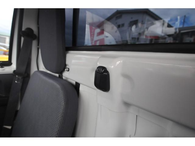 ピクシストラック スタンダード　全国１年保証／修復歴無し／４ＷＤ／５ＭＴ／ストロング防錆／地デジナビ／バックカメラ／Ｂｌｕｅｔｏｏｔｈ／エアコン／パワステ／ドライブレコーダー／荷台作業灯／荷台カバー／ＤＶＤ再生／社外タコメーター／（44枚目）