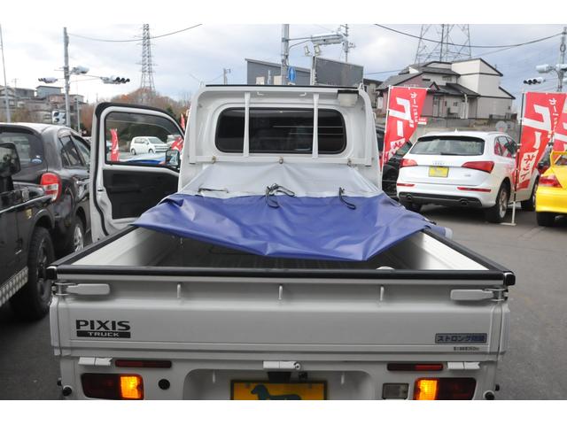 ピクシストラック スタンダード　全国１年保証／修復歴無し／４ＷＤ／５ＭＴ／ストロング防錆／地デジナビ／バックカメラ／Ｂｌｕｅｔｏｏｔｈ／エアコン／パワステ／ドライブレコーダー／荷台作業灯／荷台カバー／ＤＶＤ再生／社外タコメーター／（59枚目）