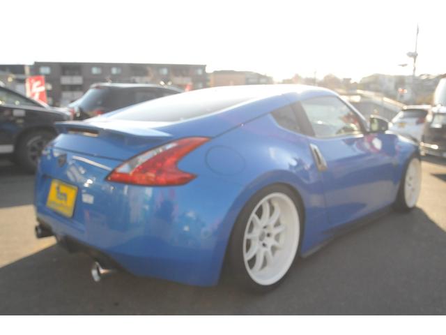 当社は全車「運輸局指定工場」にて「法定点検分解整備」を施工、同時に「ＷＡＫＯ’Ｓ製高級エンジンオイル交換」「エレメント交換」「ドレンパッキン交換」「下回り洗浄」「下回り防錆塗装」を施工して納車します♪