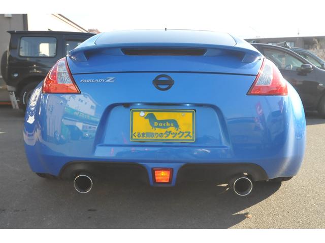 当社は全車、運輸局指定工場にて分解整備を施工した上で納車させて頂いております。「ユーザー車検」等とは違い、国に定められた分解整備記録簿を発行し、添付させて頂いておりますのでご安心してお乗り頂けます♪