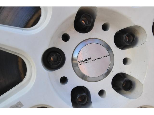 当社でご購入のお客様は、冬と春のタイヤ交換費用は無料で行っております♪そしてなんと、ご家族やお友達のお車も無料で行えるクーポン券を差し上げております！その他、様々な太っ腹企画を準備致しております♪