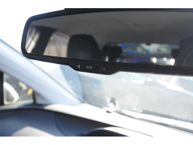 プリウス Ａ　修復歴無し／全国１年保証付き／４ＷＤ／セーフティセンスＰ／ＢＳＭ／地デジナビ／バックカメラ／ＨＵＤ／オートワイパー／寒冷地仕様／純正リモートスタート／ドラレコ／全車速追従クルコン／前後ＬＥＤフォグ／（32枚目）