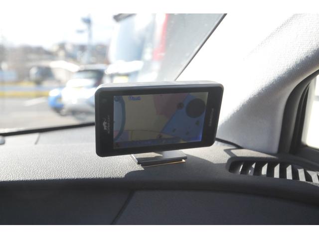 プリウス Ａ　修復歴無し／全国１年保証付き／４ＷＤ／セーフティセンスＰ／ＢＳＭ／地デジナビ／バックカメラ／ＨＵＤ／オートワイパー／寒冷地仕様／純正リモートスタート／ドラレコ／全車速追従クルコン／前後ＬＥＤフォグ／（34枚目）