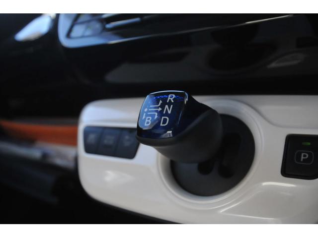 プリウス Ａ　修復歴無し／全国１年保証付き／４ＷＤ／セーフティセンスＰ／ＢＳＭ／地デジナビ／バックカメラ／ＨＵＤ／オートワイパー／寒冷地仕様／純正リモートスタート／ドラレコ／全車速追従クルコン／前後ＬＥＤフォグ／（42枚目）