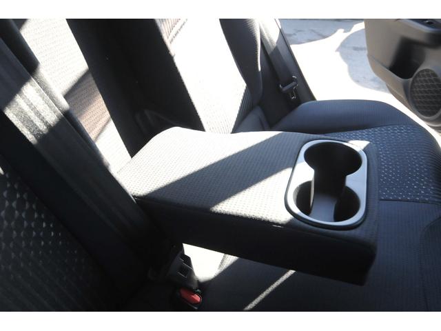 プリウス Ａ　修復歴無し／全国１年保証付き／４ＷＤ／セーフティセンスＰ／ＢＳＭ／地デジナビ／バックカメラ／ＨＵＤ／オートワイパー／寒冷地仕様／純正リモートスタート／ドラレコ／全車速追従クルコン／前後ＬＥＤフォグ／（47枚目）