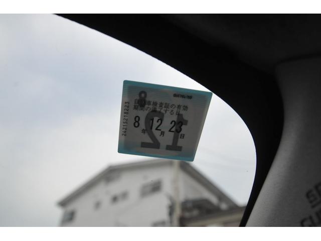 プリウス Ｓ　修復歴無し／全国１年保証付／地デジナビ／バックカメラ／寒冷地仕様／リヤフォグ／リモートスタート／ビルトインＥＴＣ／ドラレコ／電動コーナーポール／ステアリングスイッチ／フロントウィンド熱線／オートライト（9枚目）