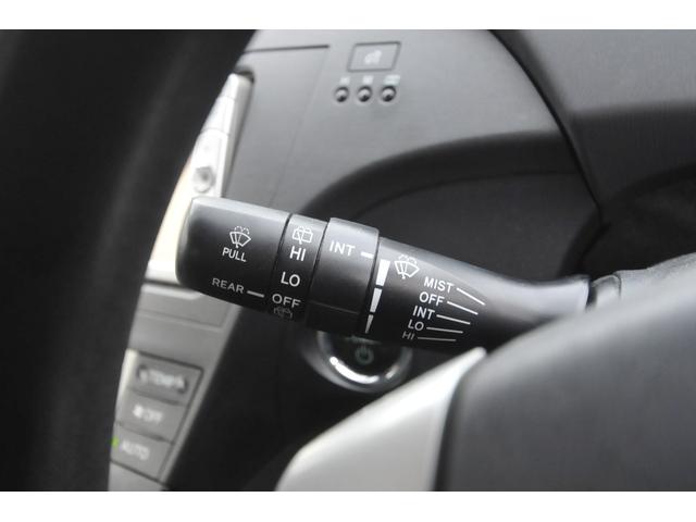 プリウス Ｓ　修復歴無し／全国１年保証付／地デジナビ／バックカメラ／寒冷地仕様／リヤフォグ／リモートスタート／ビルトインＥＴＣ／ドラレコ／電動コーナーポール／ステアリングスイッチ／フロントウィンド熱線／オートライト（29枚目）