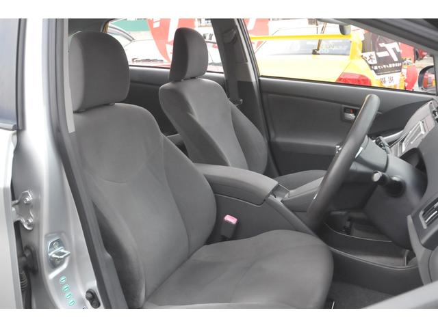 プリウス Ｓ　修復歴無し／全国１年保証付／地デジナビ／バックカメラ／寒冷地仕様／リヤフォグ／リモートスタート／ビルトインＥＴＣ／ドラレコ／電動コーナーポール／ステアリングスイッチ／フロントウィンド熱線／オートライト（39枚目）