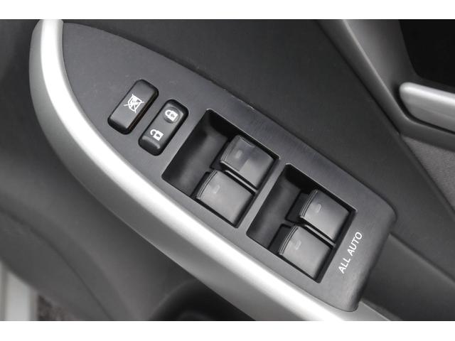 プリウス Ｓ　修復歴無し／全国１年保証付／地デジナビ／バックカメラ／寒冷地仕様／リヤフォグ／リモートスタート／ビルトインＥＴＣ／ドラレコ／電動コーナーポール／ステアリングスイッチ／フロントウィンド熱線／オートライト（40枚目）