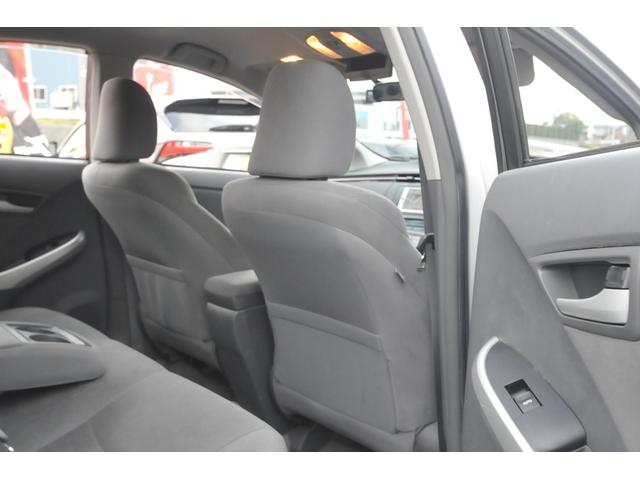 プリウス Ｓ　修復歴無し／全国１年保証付／地デジナビ／バックカメラ／寒冷地仕様／リヤフォグ／リモートスタート／ビルトインＥＴＣ／ドラレコ／電動コーナーポール／ステアリングスイッチ／フロントウィンド熱線／オートライト（43枚目）