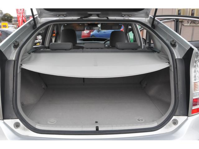 プリウス Ｓ　修復歴無し／全国１年保証付／地デジナビ／バックカメラ／寒冷地仕様／リヤフォグ／リモートスタート／ビルトインＥＴＣ／ドラレコ／電動コーナーポール／ステアリングスイッチ／フロントウィンド熱線／オートライト（44枚目）