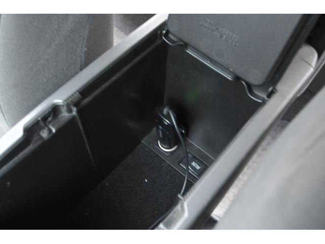 プリウス Ｓ　修復歴無し／全国１年保証付／地デジナビ／バックカメラ／寒冷地仕様／リヤフォグ／リモートスタート／ビルトインＥＴＣ／ドラレコ／電動コーナーポール／ステアリングスイッチ／フロントウィンド熱線／オートライト（54枚目）