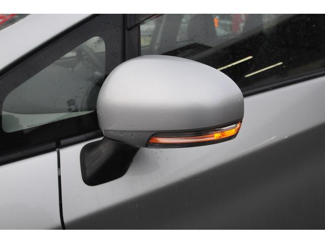 プリウス Ｓ　修復歴無し／全国１年保証付／地デジナビ／バックカメラ／寒冷地仕様／リヤフォグ／リモートスタート／ビルトインＥＴＣ／ドラレコ／電動コーナーポール／ステアリングスイッチ／フロントウィンド熱線／オートライト（62枚目）