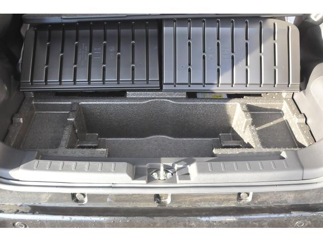 ���Ђł́A�ŐV�̃^�C���`�F���W���[�𓱓����Ă���܂���ő�Q�U�C���`�܂őg�։\�􂲍w����̃^�C���g�ւ�C���`�A�b�v�A�ԍ����̌����ȂǁA�h���X�A�b�v���������󂯂��Ă���܂���ǂ��������p�������܂���