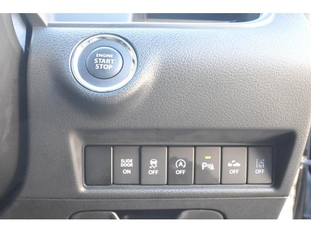 ���Ђł́A�ꑮ�X�^�b�t�ɂ�郋�[���N���[�j���O���{�H���ēW���E�[�Ԃ����Ē����Ă���܂������ɒ���̎ԗ��́A�N���[�j���O�O�̏�ԂœW�������Ē����Ă���ꍇ������܂����A�[�Ԏ��ɂ̓s�J�s�J�Ɏd�グ�܂���