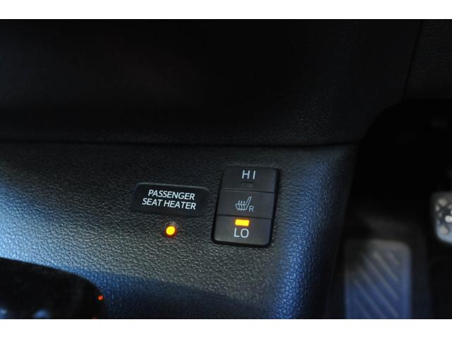 プリウス Aツーリングセレクション 全国1年保証付き/修復歴無し/4WD/BSM/TSSP/全車速追従クルコン/HUD/8型地デジナビ/バックカメラ/シートヒーター/Bluetooth/寒冷地仕様/純正リモートスタート/ビルトインETC(8枚目)