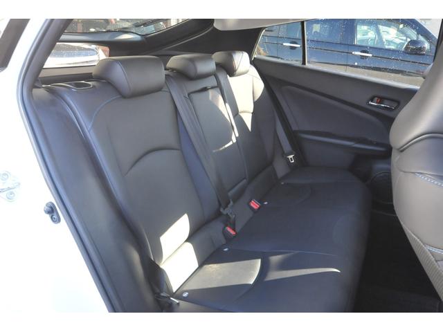 プリウス Aツーリングセレクション 全国1年保証付き/修復歴無し/4WD/BSM/TSSP/全車速追従クルコン/HUD/8型地デジナビ/バックカメラ/シートヒーター/Bluetooth/寒冷地仕様/純正リモートスタート/ビルトインETC(52枚目)