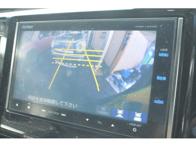 ���Ђł́A�ꑮ�X�^�b�t�ɂ�郋�[���N���[�j���O���{�H���ēW���E�[�Ԃ����Ē����Ă���܂������ɒ���̎ԗ��́A�N���[�j���O�O�̏�ԂœW�������Ē����Ă���ꍇ������܂����A�[�Ԏ��ɂ̓s�J�s�J�Ɏd�グ�܂���