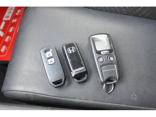 ���Ђł́A�ŐV�̃^�C���`�F���W���[�𓱓����Ă���܂���ő�Q�U�C���`�܂őg�։\�􂲍w����̃^�C���g�ւ�C���`�A�b�v�A�ԍ����̌����ȂǁA�h���X�A�b�v���������󂯂��Ă���܂���ǂ��������p�������܂���