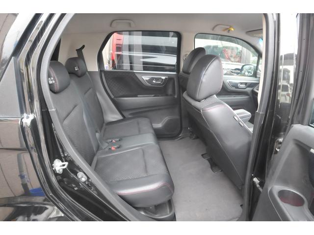 ���Ђł́A�ŐV�̃^�C���`�F���W���[�𓱓����Ă���܂���ő�Q�U�C���`�܂őg�։\�􂲍w����̃^�C���g�ւ�C���`�A�b�v�A�ԍ����̌����ȂǁA�h���X�A�b�v���������󂯂��Ă���܂���ǂ��������p�������܂���