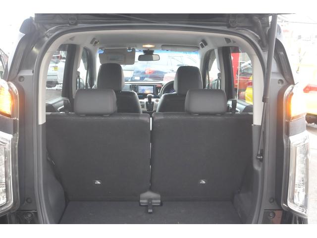 ���Ђł́A�y�g���b�N����t�F���[���E�����{���M�[�j�܂ŁA���ł��̔����Ă���܂��􂻂��āA���ł������E�����v���܂����s���Ԃ͂������A�o�C�N�A�W�F�b�g�X�L�[�̔��������풃�ю��􉽂ł������k��������