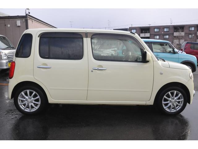 ミラココア ココアＸ　全国１年保証付き／修復歴無し／４ＷＤ／ケンウッド地デジナビ／バックカメラ／Ｂｌｕｅｔｏｏｔｈ／スマートキー／ドラレコ／ＤＶＤ再生／１４インチアルミホイール／ヘッドライトＬＥＤバルブ／フォグランプ／（15枚目）