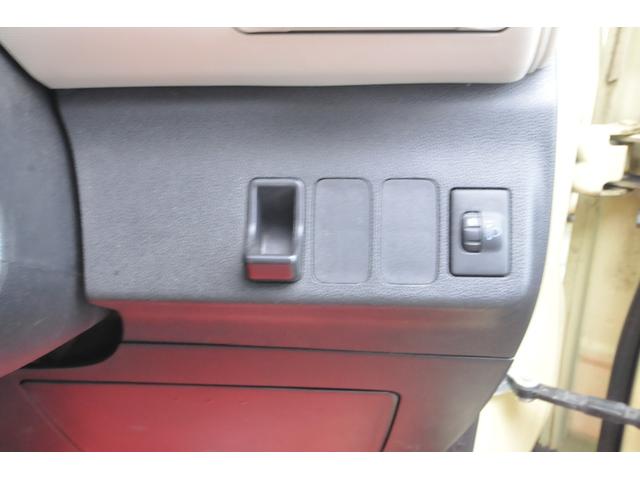 ミラココア ココアＸ　全国１年保証付き／修復歴無し／４ＷＤ／ケンウッド地デジナビ／バックカメラ／Ｂｌｕｅｔｏｏｔｈ／スマートキー／ドラレコ／ＤＶＤ再生／１４インチアルミホイール／ヘッドライトＬＥＤバルブ／フォグランプ／（34枚目）