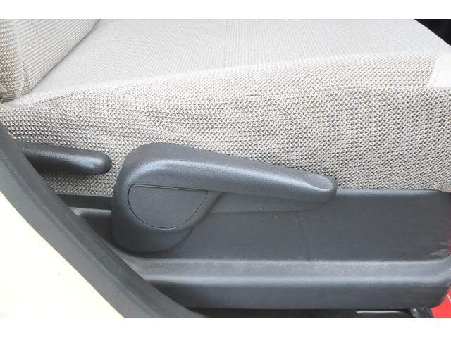 ミラココア ココアＸ　全国１年保証付き／修復歴無し／４ＷＤ／ケンウッド地デジナビ／バックカメラ／Ｂｌｕｅｔｏｏｔｈ／スマートキー／ドラレコ／ＤＶＤ再生／１４インチアルミホイール／ヘッドライトＬＥＤバルブ／フォグランプ／（48枚目）