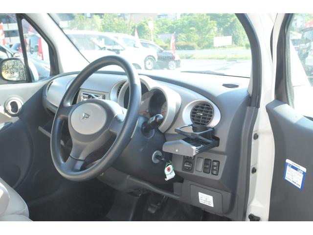 ムーヴラテ クール　全国１年保証付き／４ＷＤ／タイミングベルト交換済み／車検令和１０年２月迄／ハーフレザーシート／プラズマクラスター／フルオートエアコン／キーレス／アルミホイール／クール専用メッキ付きエアロパーツ／（32枚目）