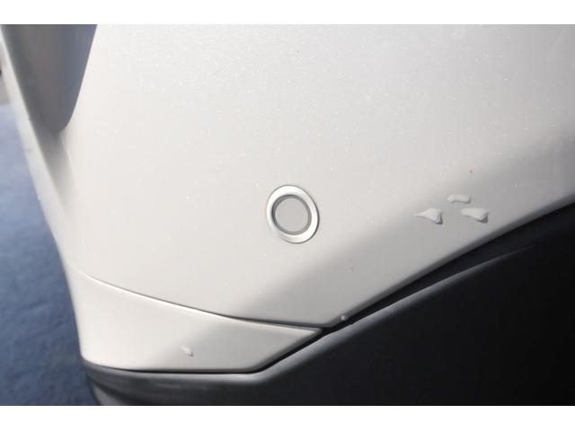 プリウス Aプレミアム ツーリングセレクション 全国1年保証付き/修復歴無し/4WD/白本革パワーシート/前席シートヒーター/BSM/巻込警報付ソナー/純正リモートスタート/TSS-P/全車速追従クルーズ/HUD/車線逸脱抑制/ナノイー/寒冷地仕様(58枚目)