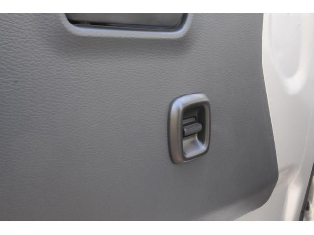 �ԗ��{�̉��i�P�P�V�D�W���~�y�т��x�����z�P�P�X�D�W���~�ɂ͔[�Ԑ�����E�����ԐŁE�����ӁE�d�ʐŁE���`�ύX�㓙�S�Ċ܂܂�Ă���܂���i�����˂m���G���A���j