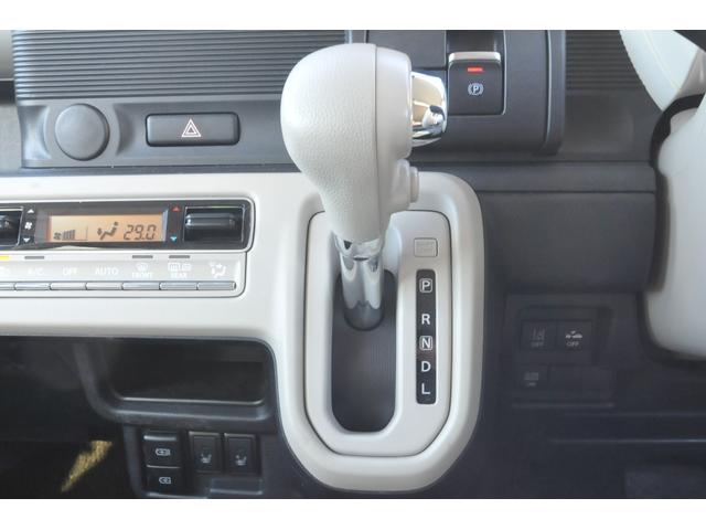 ���Ђł́A�I���R�A�W���b�N�X�A����A�A�A�v���X�A�C�I���v���_�N�g�t�@�C�i���X���l�X�ȃN���W�b�g��Ђƒ�g���Ă���܂��B�܂��w�ǂ̃N���W�b�g�J�[�h�������p�\��