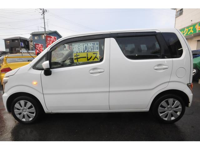 �_�b�N�X�́A�f�����̃l�b�g���[�N�ɂ��S���őΉ��\�ȁu�O�[�ۏ؁v�ɑΉ����Ă���܂���R�R�O���ڂ̕ۏ͈ؔ́��ۏ؊��Ԃ͂P�Q�����A�Q�S�����A�R�U�������炨�I�щ����������s�����͖������ŏC���\�ł���